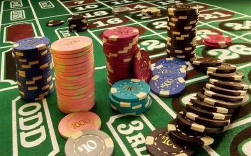 Book of Mystery alongside sports and slots browsing on bet 111 apk